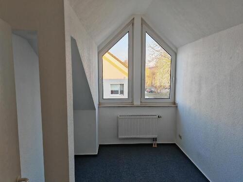 Foto - 3 Zimmer Dachgeschoßwohnung zur Miete in Sangerhausen