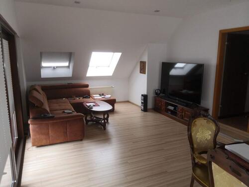 Foto - Möblierte 3-Zimmer-Wohnung mit Balkon in Rüsselsheim auf Zeit