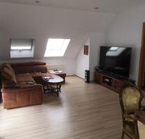 Möblierte 3-Zimmer-Wohnung mit Balkon in Rüsselsheim auf Zeit - Rüsselsheim am Main