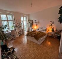 Unmöblierte Zwei-Zimmer Wohnung Mitte April-Mitte Mai - Berlin Neukölln