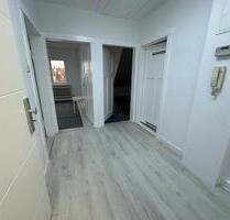 Frisch renovierte 2-Zimmer-Wohnung - Friedrichsdorf