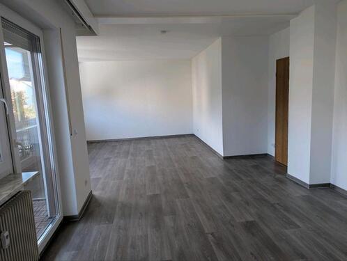 Foto - 4-zimmer-Wohnung mit Balkon & Garage in Schnaittenbach