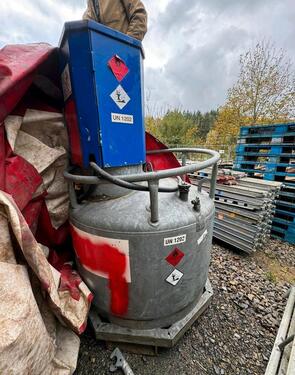 Foto - Mobile Tankstelle(Seppeler Gruppe, Typ RIEDELL)(Leer )