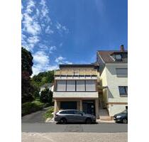 Hochwertig saniertes Einfamilienhaus mit Dachterrasse - Koblenz Bisholder