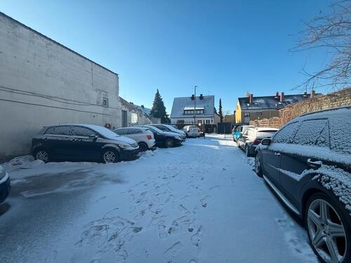 Foto - Kfz-Werkstatt, Halle in Top-Lage Ziegelstein