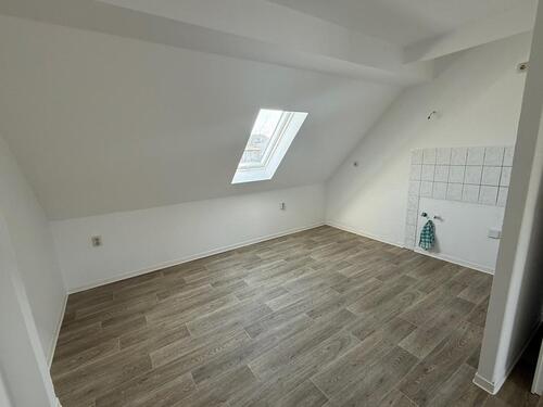 Foto - Dachgeschoßwohnung in Plauen zur Miete