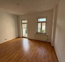 Zentrumsnah! Tolle 5-Raum Wohnung mit Balkon - Zwickau