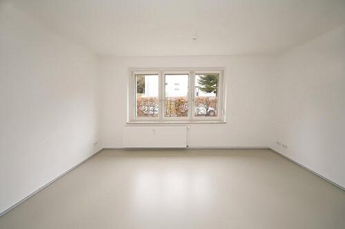 Foto - Großzügige 4-Raumwohnung mit Garten im Erdgeschoss