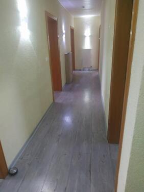 Foto - 3Zi, Küche, Bad, ca. 85m² - 870,00 EUR Kaltmiete,
