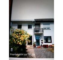 Charmantes Doppelhaus kernsaniert - Monzelfeld