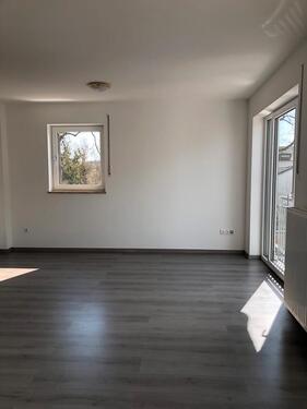 Foto - SHÖNE HELLE WOHNUNG MIT EBK - 970,00&nbsp;EUR Kaltmiete, ca.&nbsp; 78,30&nbsp;m&sup2;