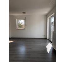 SHÖNE HELLE WOHNUNG MIT EBK - 970,00&nbsp;EUR Kaltmiete, ca.&nbsp; 78,30&nbsp;m&sup2; in Regensburg (PLZ: 93055) Brandlberg