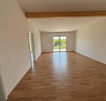 Dachgeschosswohnung im Penthouse-Stil – 2 Zimmer, barrierefrei, hochwertig - Tiefenbach