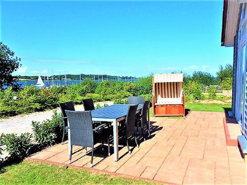 Foto - ‼️20% FRÜHBUCHER RABATT 01.06.-01.09.2025 Ferienhaus Leuchtturm in HülsenKosel 6 Pers Hund 3 Schlafzi Bad Gäste-WC 2 TV Kamin Sauna Whirlwanne Sonnenterrasse Strandkorb