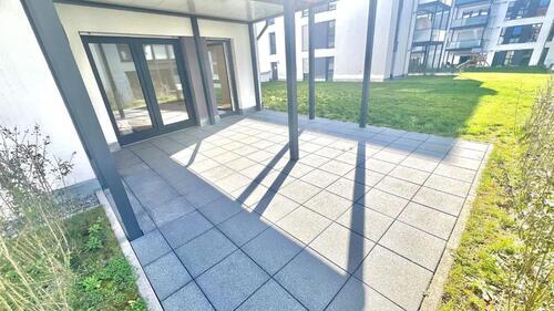 Foto - Modern und Zentrumsnah - 2 Zimmer NB Wohnung mit EBK, Terrasse und Stellplatz