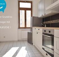 2 Zimmer • Bad mit Fenster • Einbauküche • hell & sonnig • Haus mit Aufzug • Was will man mehr:-) - Chemnitz Hilbersdorf