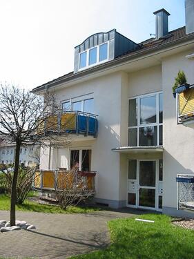 Foto - Geschmackvolle 2 Zimmer Dachgeschoßwohnung in Porz-Wahnheide