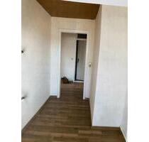 2,5 -Zimmer-Wohnung mit Ausbaupotenzial zu verkaufen-45m - Holzminden