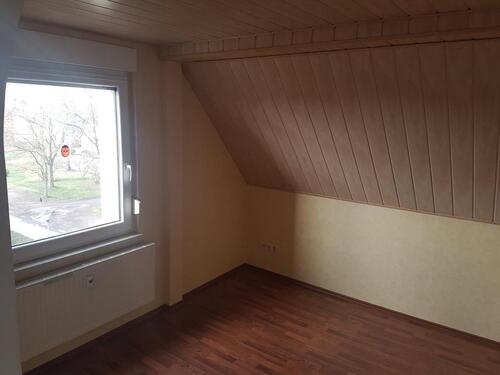 Foto - 2 Zimmer Dachgeschoßwohnung zur Miete in Sandersdorf-Brehna