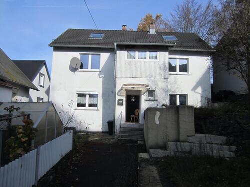 Foto - Günstiges Einfamilienhaus in 95352 Marktleugast • provisionsfrei