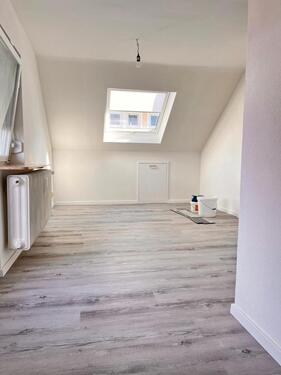Foto - 2-Zimmer Eigentumswohnung in 3-Familienhaus in 71409 zu verkaufen