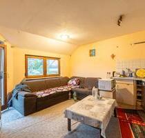 Klein, fein & mit Balkon – 2-Zimmer-Wohnung in ruhiger Lage - Niedereschach