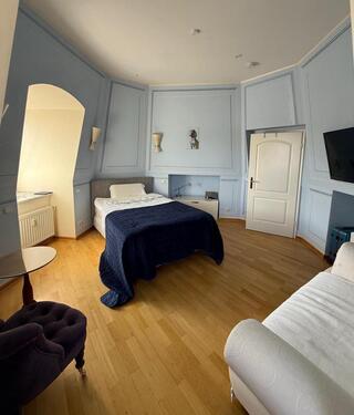 Foto - Luxuriöses WG-Zimmer in hochwertiger Stadtwohnung mit Dachterasse