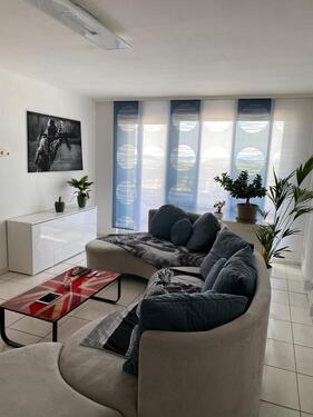 Foto - Helle 2 ZKB Balkon mit Fernblick und barrierefreiem Zugang