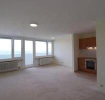 2,5 Zimmerwohnung, EBK, PKW-Stellplatz im 20. OG - Erlangen Alterlangen