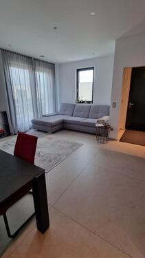 Foto - 2-Zimmerwohnung luxuriös ausgestattet und vollmöbliert in SB