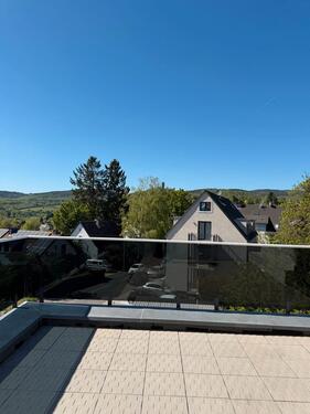 Foto - Hochwertige Einliegerwhng. mit Burgblick-Terrasse, sep. Eingang