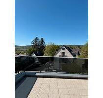 Hochwertige Einliegerwhng. mit Burgblick-Terrasse, sep. Eingang - Königstein im Taunus