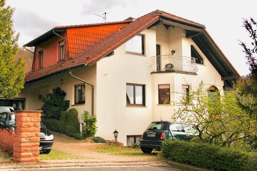 Foto - 1-Zimmer-Wohnung möbliert - 450,00&nbsp;EUR Kaltmiete, ca.&nbsp; 33,00&nbsp;m&sup2;