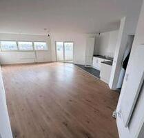 Frisch renovierte 4 Zi Wohnung in Jüchen