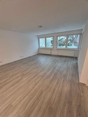 Foto - Geräumige 6-Zimmer-Wohnung in Offenbach am Main zur Miete