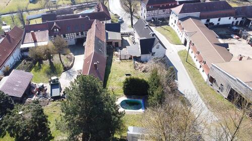 Foto - 10 Zimmer Mehrfamilienhaus, Wohnhaus zum Kaufen in Neustadt an der Orla