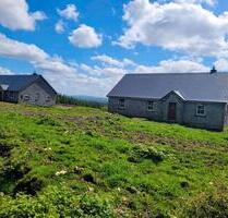Zwei Wunderschöne Häuser Auf 1 Hektar Land im Westen Irlands - Homburg