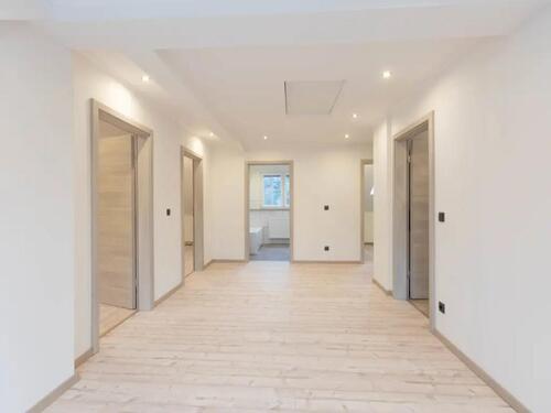 Foto - Wohnung zu vermieten 2 ZKB - 900,00&nbsp;EUR Kaltmiete, ca.&nbsp; 65,00&nbsp;m&sup2;