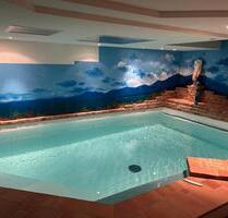 Haus mit Indoorpool - 1.700,00&nbsp;EUR Kaltmiete, ca.&nbsp; 150,00&nbsp;m&sup2; in Neuburg an der Donau (PLZ: 86633)