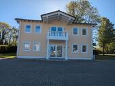 Foto - Co-Working Space Büroarbeitsplatz eigener Schreibtisch