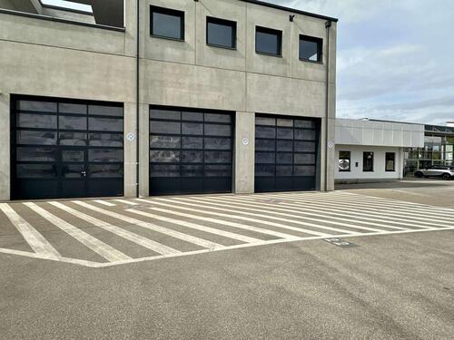 Foto - Katip I Gewerbehallen mit Büro, Nasszellen und Lager mit Außenstellplätze in Gersthofen
