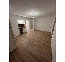 Einzimmer, Balkon, Garten, mit hervorragendem Sicht - Springe