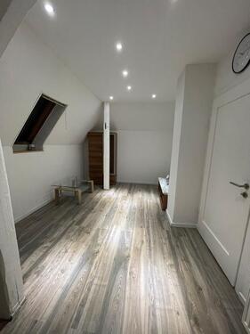 Foto - Zentrale DG Wohnung zu vermieten