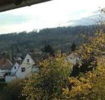 Klüt-Viertel: Schöne 4-Zimmer-Erdgeschosswohnung mit Balkon - Hameln Kernstadt