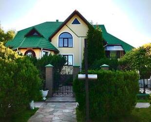 Großzügiges Ferienhaus (350 m²) nahe der Ostsee – Garten & Teich - Balve