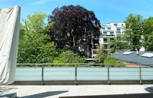 Foto - ULI VOGELER GmbH - Wohnkomfort trifft Alsternähe - 3-ZIMMERWOHNUNG IM 1. OG MIT TRAUMHAFTER WESTTERRASSE IN HH-ST. GEORG ZU VERMIETEN