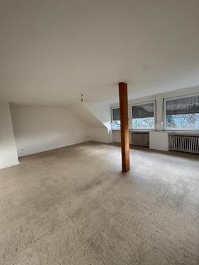 Foto - Kernsanierte Dachgeschosswohnung