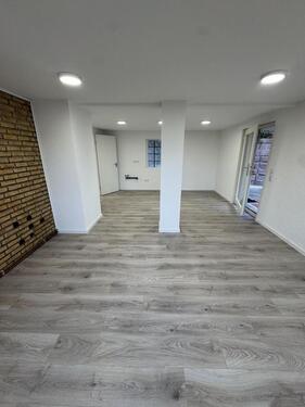 Foto - 1-Zimmer Wohnung Saniert Erstbezug Stellplatz XXL Terrasse Hütte