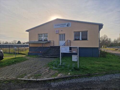 Foto - Bürofläche Büros Gewerbefläche - 470,00&nbsp;EUR Kaltmiete, ca.&nbsp; 6,00&nbsp;m&sup2;