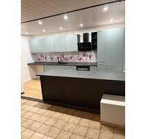 2 ZKB ca. 60 qm mit EBK, EG, Balkon, Kaltmiete 450 Euro - Singhofen 2 ZKB ca. 60 qm mit EBK, EG, Balkon, Kaltmiete 450 Euro - Singhofen